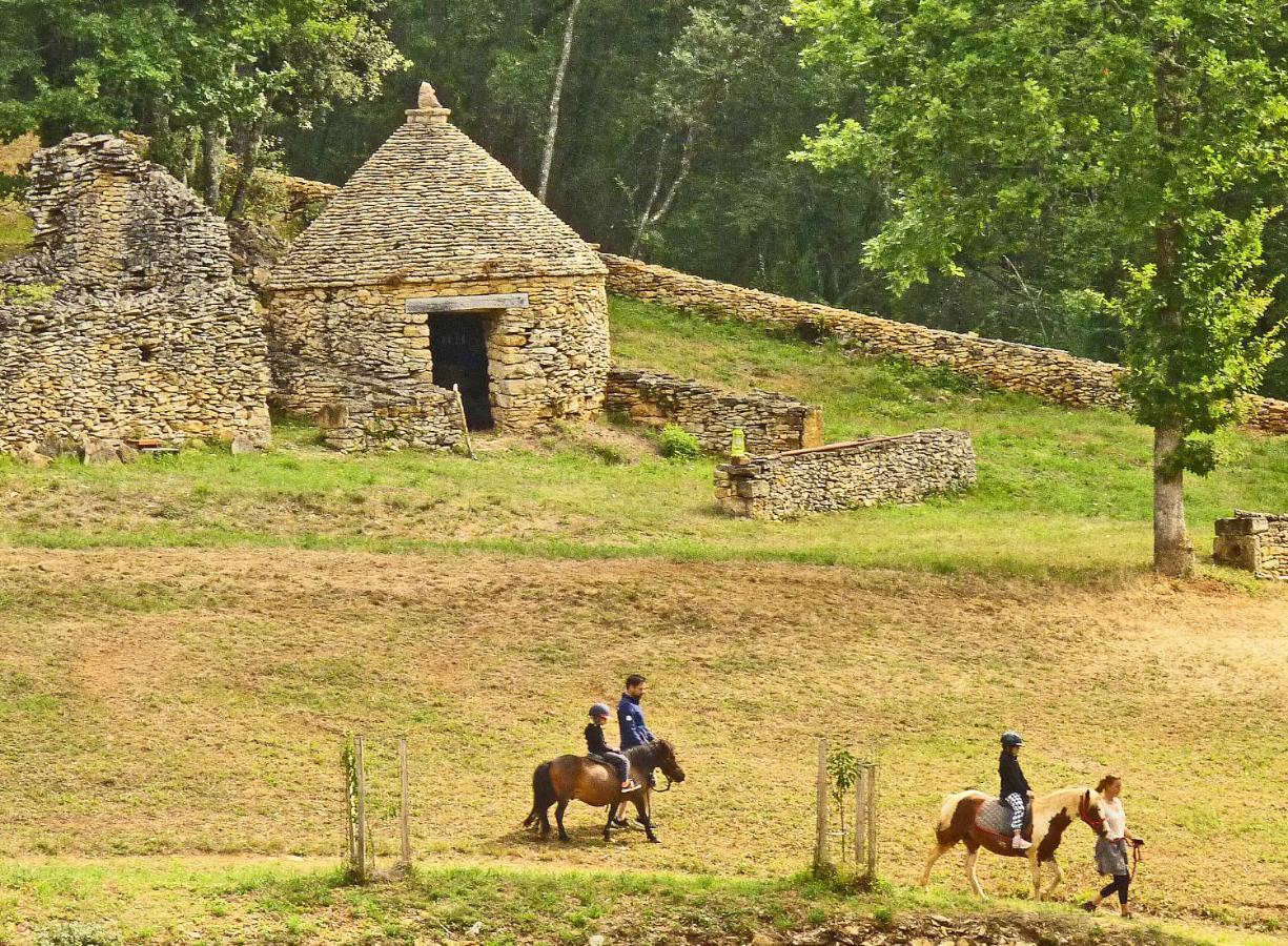 Eco-Hameau Du Sentier Des Sources Villa Sarlat-la-Canéda Exterior foto