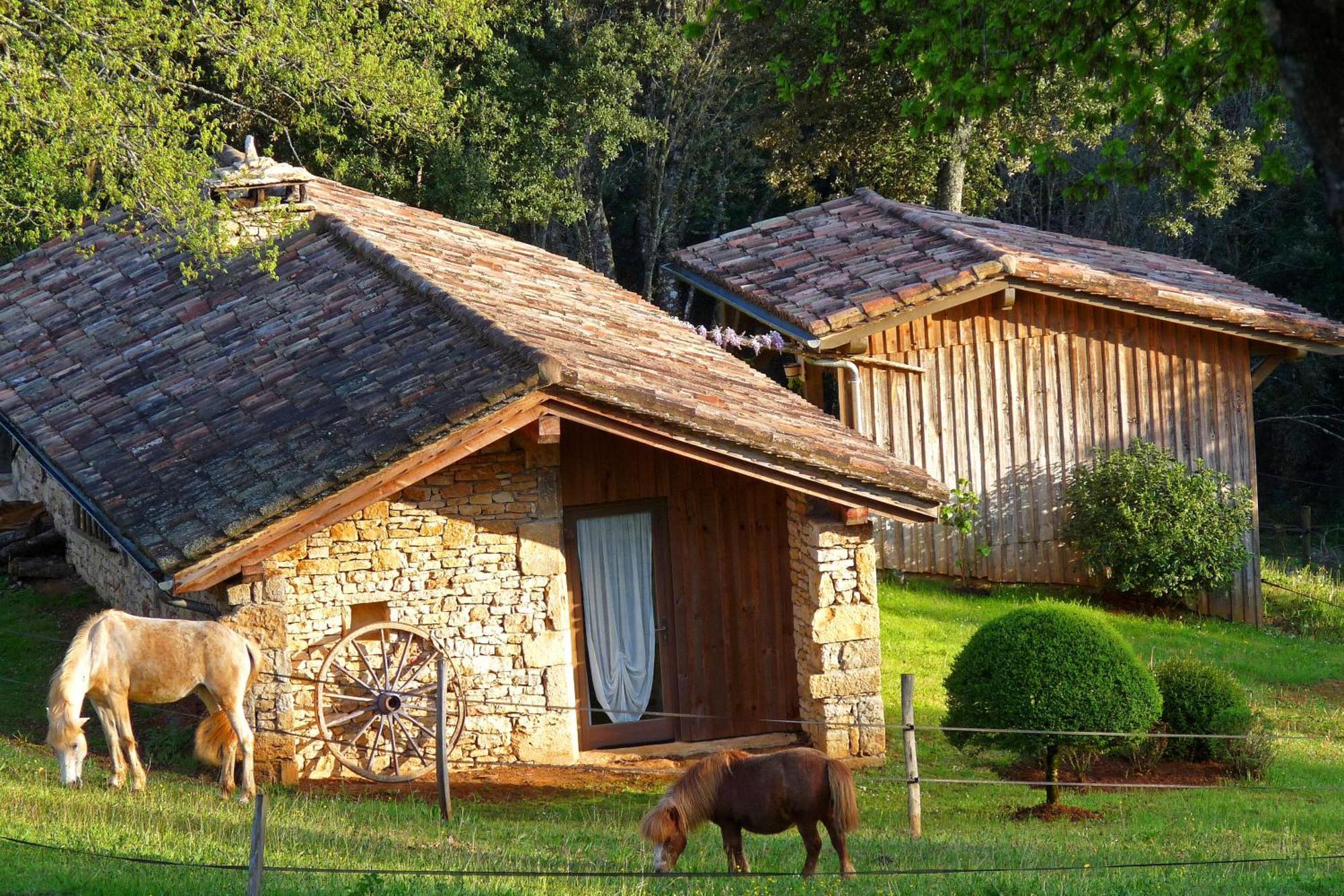 Eco-Hameau Du Sentier Des Sources Villa Sarlat-la-Canéda Exterior foto