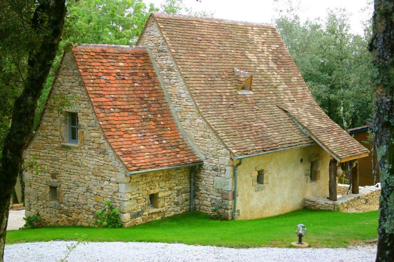 Eco-Hameau Du Sentier Des Sources Villa Sarlat-la-Canéda Exterior foto